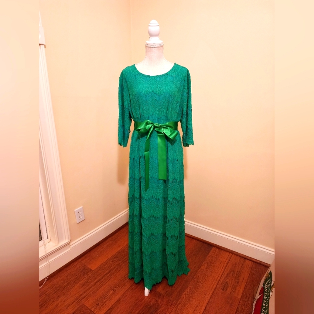 Dainty Jewells A Night in Paris Dress